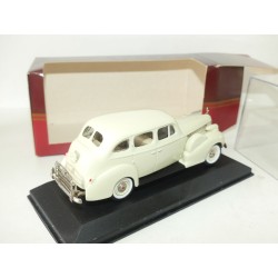 PACKARD SUPER 8 1940 FORMAL SEDAN Beige REXTOYS 1:43