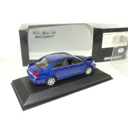 TOYOTA AVENSIS 2ème génération Bleu MINICHAMPS 1:43