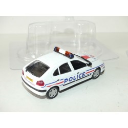 RENAULT MEGANE I Phase 2 POLICE NOREV pour HACHETTE  1:43 sous coque
