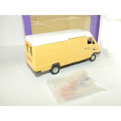RENAULT MASTER B120 LA POSTE ELIGOR 1:43