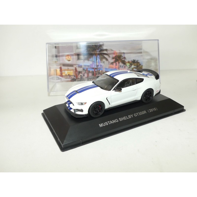 FORD MUSTANG SHELBY GT350R 2016 Blanc ALTAYA 1:43