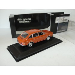 VW 411 LE 1969 Bleu MINICHAMPS 1:43 imperfection