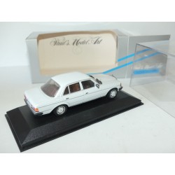 MERCEDES 230 E W123 Blanc MINICHAMPS 1:43