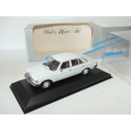 MERCEDES 230 E W123 Blanc MINICHAMPS 1:43