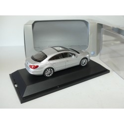 VW PASSAT CC COUPE Gris Clair SCHUCO 1:43