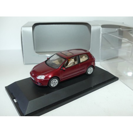 VW GOLF V 3 Portes Bordeaux  SCHUCO 1:43