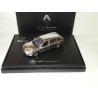 RENAULT LAGUNA II BREAK Chrome UNIVERSAL HOBBIES 1:43 coffret
