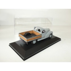 PEUGEOT 203 PICK UP Realisation sur base PRESSE 1:43