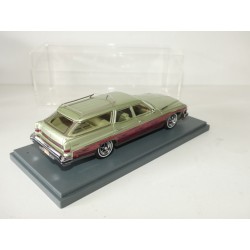 BUICK WAGON Vert et Bois NEO 1:43