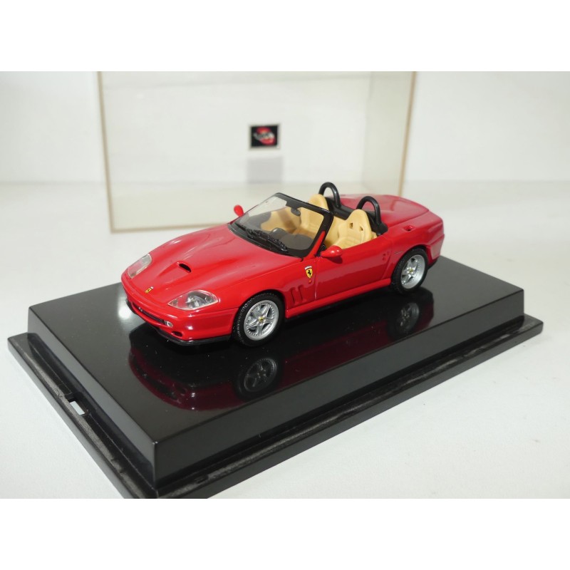 FERRARI 550 BARCHETTA PININFARINA Rouge HOTWHEELS 29620 1:43