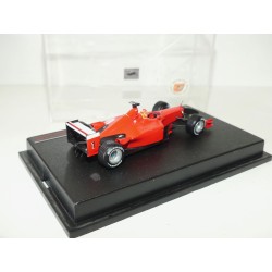 FERRARI F2001 GP MONZA 15 et 16 SEPTEMBRE 2001 M. SCHUMACHER HOTWHEELS 1:43