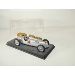 AUTO UNION TYPE C 1936 Voiture de Records BRUMM 1:43 DIORAMA