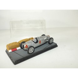 AUTO UNION TYPE C 1936 Voiture de Records BRUMM 1:43 DIORAMA