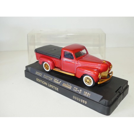 DODGE CUSTOM SOLIDO 1:43