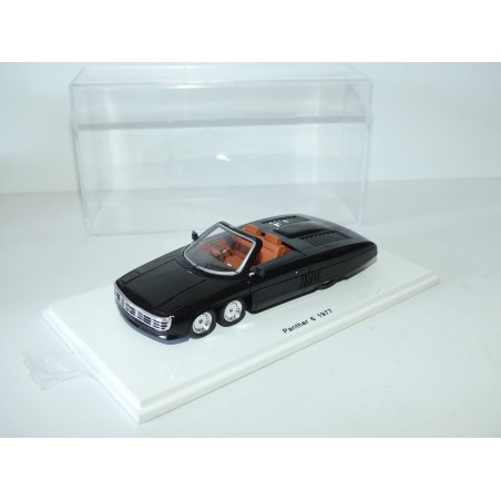 PANTHER 6 1977 Noir SPARK B1012 1:43