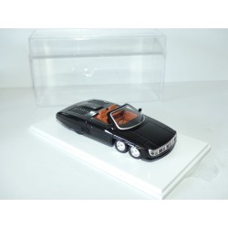 PANTHER 6 1977 Noir SPARK B1012 1:43