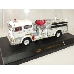 CAMION MACK C FIRE PUMPER POMPIERS HFD SIGNATURE YATMING 1:43
