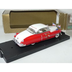 CADILLAC ELDORADO 50 LA VACHE QUI RIT TOUR DE FRANCE 1958 VITESSE L068 1:43