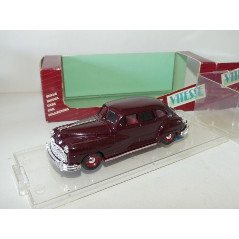 DE SOTO DELUXE SEDAN 1947 Bordeaux VITESSE 420 1:43