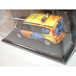 RENAULT ESPACE IV TOUR DE FRANCE 2003 POLICE UNIVERSAL HOBBIES 1:43 blister