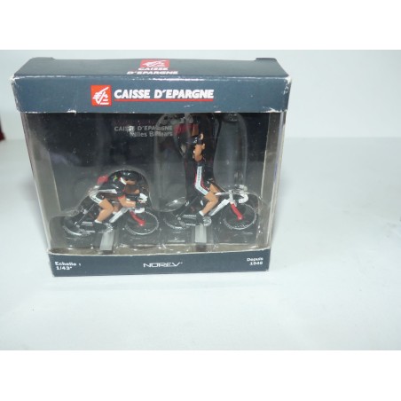 CYCLISTE CAISSE D EPARGNE TOUR DE FRANCE 2 Vélos NOREV 1:43