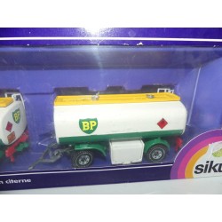 CAMION CITERNE MERCEDES BP SIKU 3718 1:55