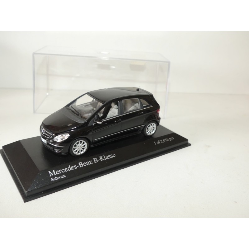 MERCEDES CLASSE B T245 Phase 1 Noir MINICHAMPS 1:43