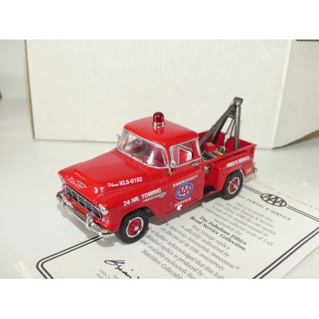 CHEVY PICK UP TRUCK AAA TOWING ET SERVICE MATCHBOX YRS01-M 1:43