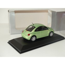 VW NEW BEETLE Vert MINICHAMPS 1:43