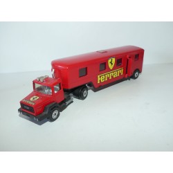CAMION IVECO FERRARI SOLIDO 1:50 sans boite