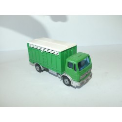 CAMION MERCEDES FOURGON BETAILLERE SOLIDO 1:55 sans boite