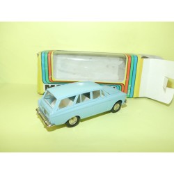 MOSKVITCH 426 FABRICATION RUSSE Made In URSS CCCP 1:43