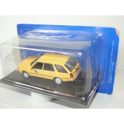 RENAULT 18 BREAK 1981 PTT LA POSTE UNIVERSAL HOBBIES 1:43 blister
