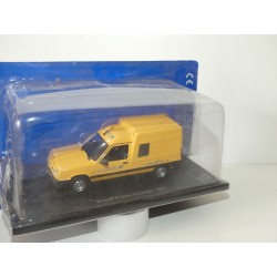 RENAULT EXPRESS ELECTRIQUE 1997 PTT LA POSTE UNIVERSAL HOBBIES 1:43 blister
