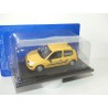 RENAULT CLIO II 2002 PTT LA POSTE UNIVERSAL HOBBIES  1:43 blister