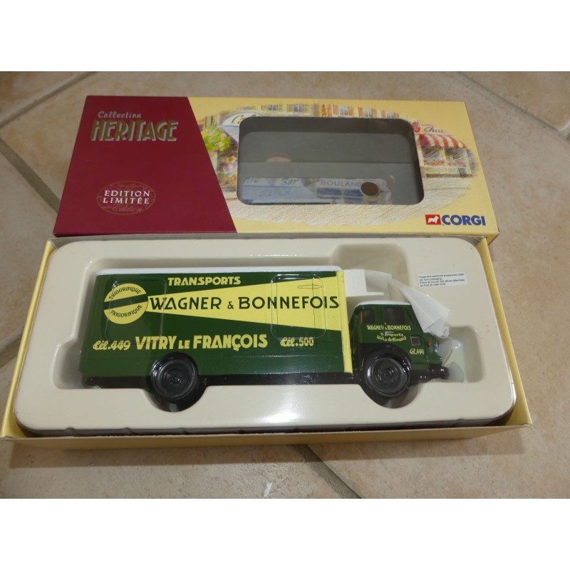 RENAULT JL20 FOURGON WAGNER ET BONNEFOIS CORGI 70905 1:50 sans rÃ©tro