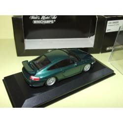 PORSCHE 911 GT3 996 Vert MINICHAMPS 1:43