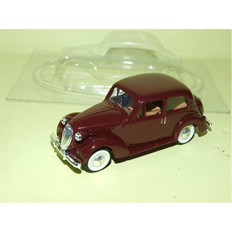 SIMCA 1200 Bordeaux NOREV 1:43 sous coque