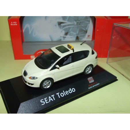 SEAT TOLEDO TDi TAXI Crème IXO 1:43