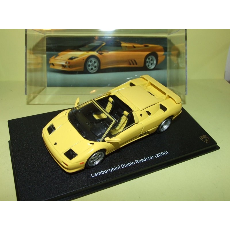 LAMBORGHINI DIABLO ROADSTER 2000 Jaune IXO PRESSE 1:43