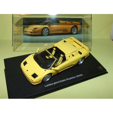 LAMBORGHINI DIABLO ROADSTER 2000 Jaune IXO PRESSE 1:43