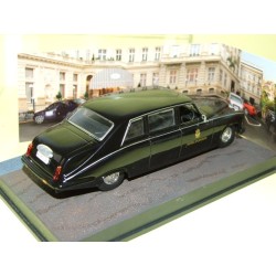 DAIMLER LIMOUSINE Casino Royale J. BOND ALTAYA 1:43