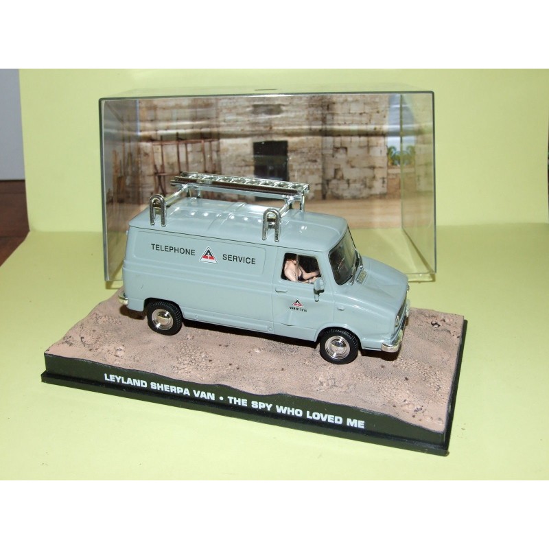 LEYLAND SHERPA VAN James BOND ALTAYA 1:43