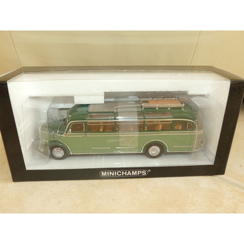 MERCEDES O 3500 BUS FERNREISEN MINICHAMPS 1:43