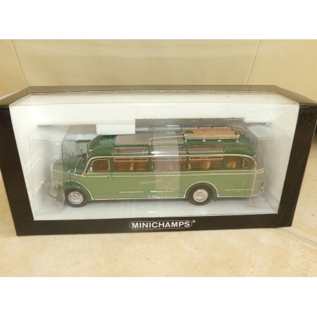 MERCEDES O 3500 BUS FERNREISEN MINICHAMPS 1:43