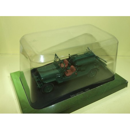 TRACTEUR N°051 JEEP AGRICOLE 1962 UNIVERSAL HOBBIES 1:43 sous coque