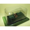 TRACTEUR N°051 JEEP AGRICOLE 1962 UNIVERSAL HOBBIES 1:43 sous coque