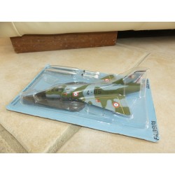 AVION DE COMBAT MIRAGE III E ITALERI FABBRI 1:100