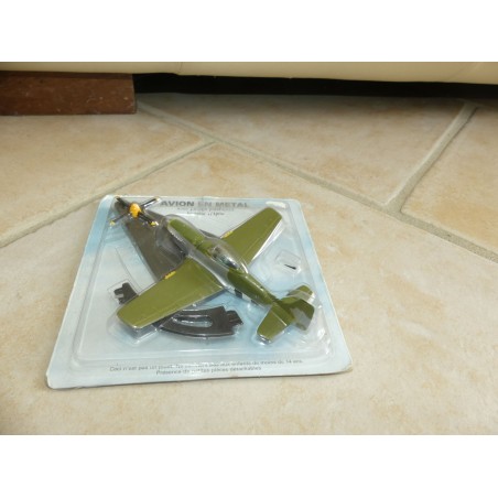 AVION DE COMBAT P-54D MUSTANG ATLAS 1:100