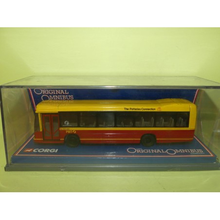 CAR BUS OPTARE DELTA PMT CORGI 42905 1:76